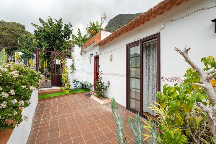 Casa rural para 3 personas, con Jardín en Hermigua