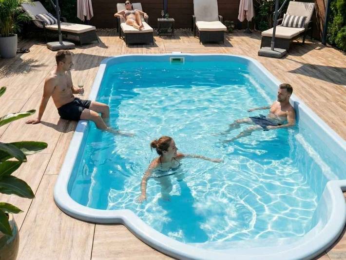 Ferienwohnung für 6 Personen, mit Garten und Pool in Halberstadt