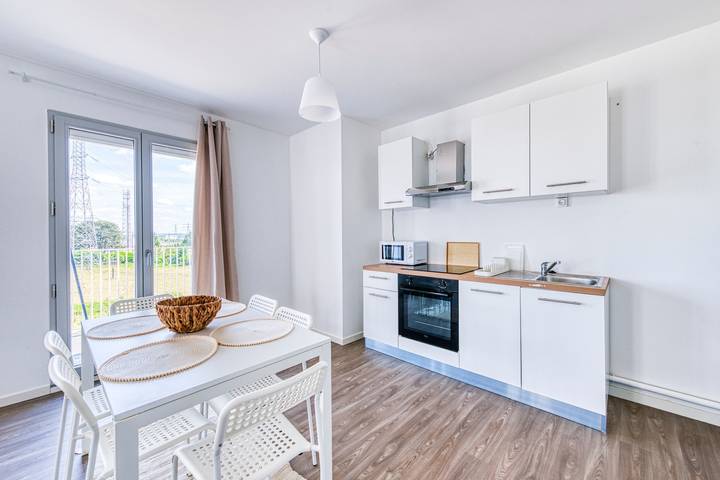 Location de vacances pour 6 personnes, avec terrasse dans Val-d'Oise - 2