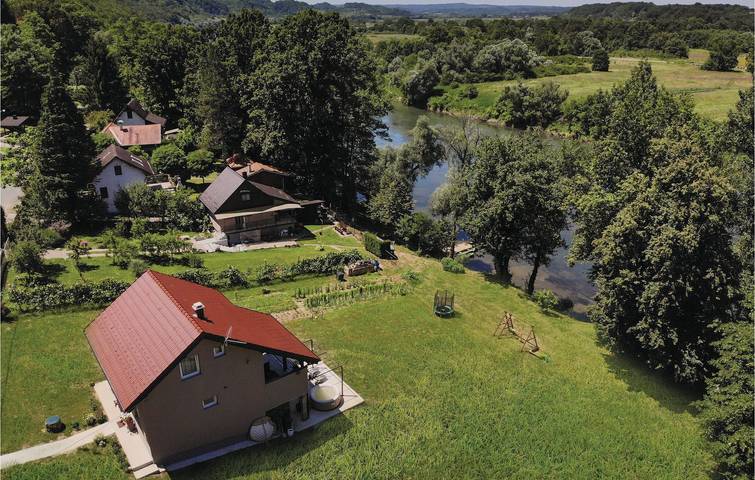 Ferienhaus für 6 Personen, mit Terrasse und Ausblick