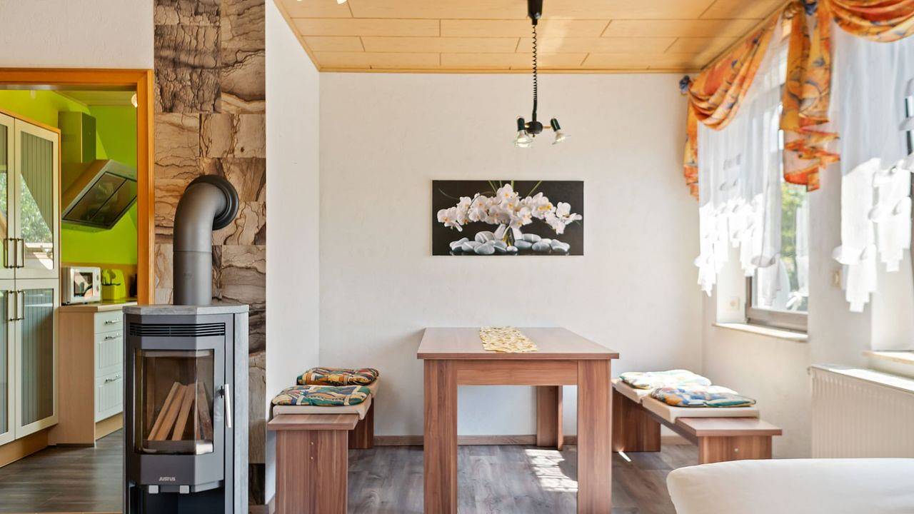 Ganze Ferienwohnung, Ferienwohnung für 3 Personen (80 m²) in Schwarzenberg in Schwarzenberg (Erzgebirge), Erzgebirge
