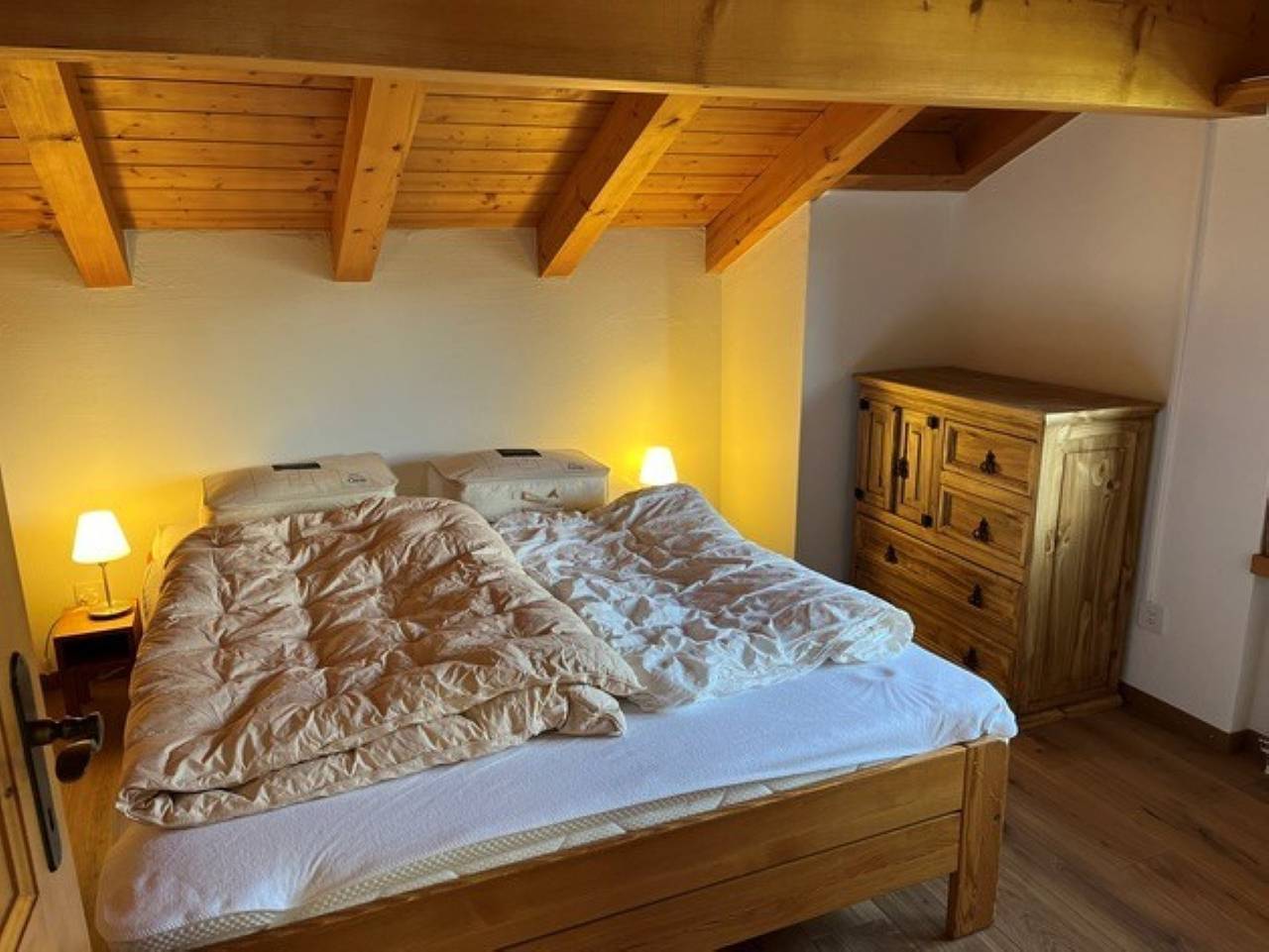 Ganze Ferienwohnung, Ferienwohnung Bim Chappeli, Obersaxen-Affeier - 2 Zimmer Ferienwohnung für max. 4 Pers. in Obersaxen, Obersaxen-Mundaun