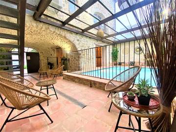 Gîte pour 15 personnes, avec terrasse à Vallon-Pont-d'Arc