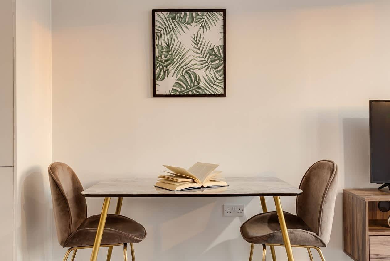 Entire apartment, Contemporary & Spacious 1 Bed Flat in Birmingham in Birmingham, Birmingham Area