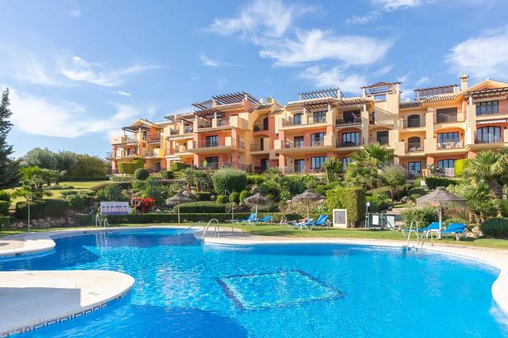 Chalet para 6 personas, con piscina además de terraza y vistas - 1