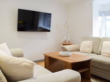 Holiday Rental for 4 People in Llanelli, Carmarthenshire, Photo 1