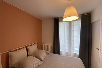 Appartement De Vacances pour 6 Personnes dans Saint-Étienne, Parc Naturel Régional du Pilat, Photo 2