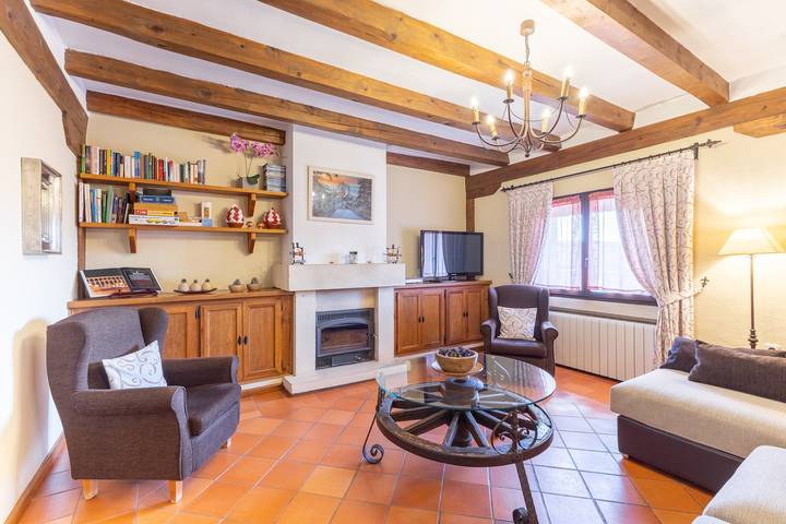 Ferienhaus 'Casa El Arroyal' mit privatem Pool, privater Terrasse und Wlan in Rades de Abajo, Pedraza