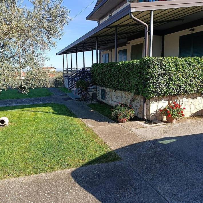 Gîte pour 6 personnes, avec Terrasse ainsi que Jardin et Vue à Paternopoli - 2