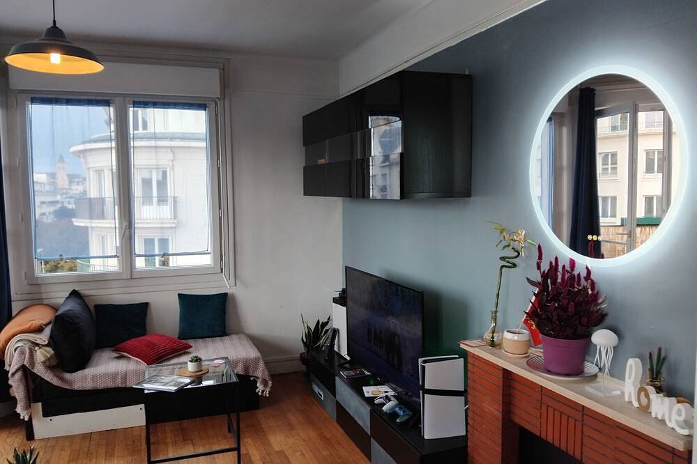 Entire apartment, Appart en Plein Coeur de Caen , Situation Géographique Idéale Pour Visiter Caen in Caen, Caen region