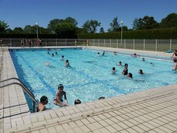 Camping pour 4 personnes, avec bassin pour enfant en Corrèze