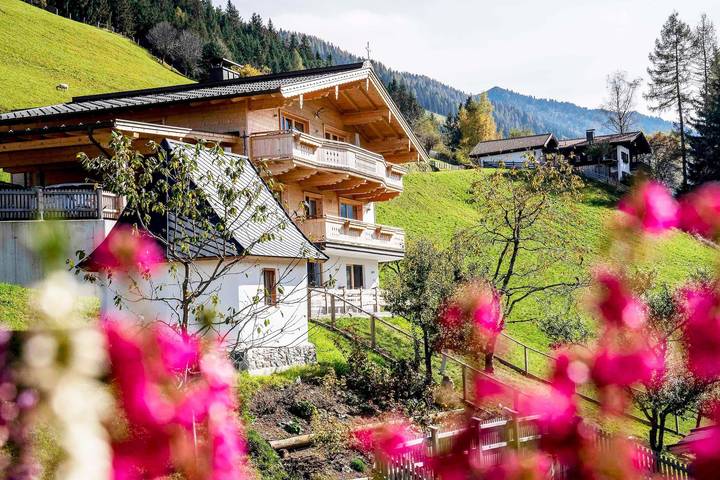 Appartement voor 6 personen, met Terras en Tuin in Wildschönau
