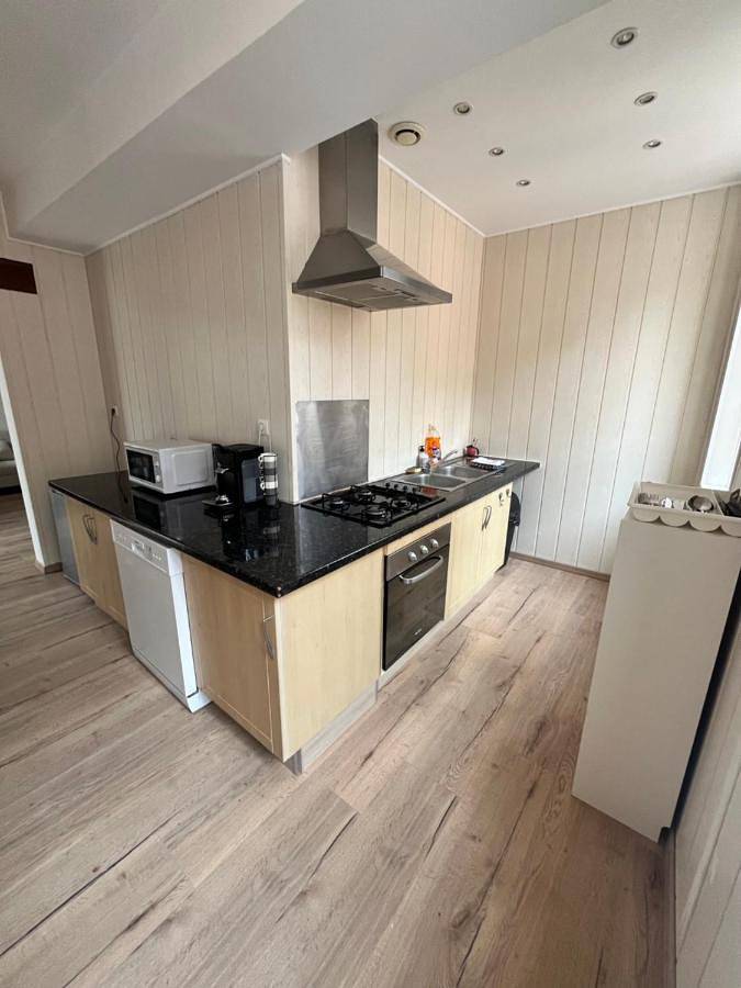 Appartement entier, Two-Bedroom Apartment in Saint-Fargeau, Région d'Auxerre
