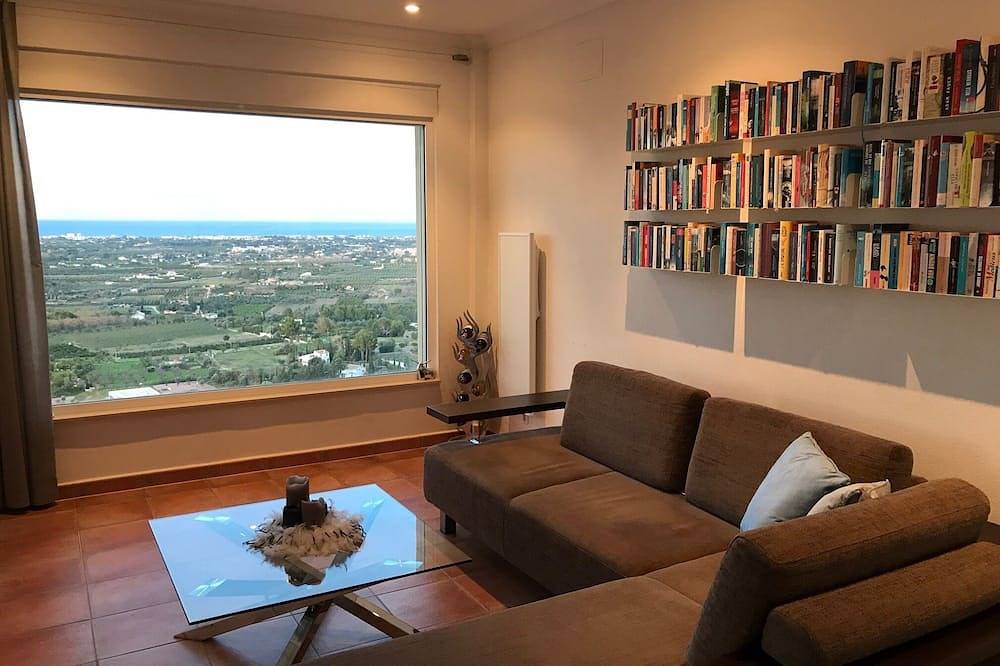 Modernes Ferienhaus mit traumhaftem Panoramablick in ruhiger Lage in La Sella, Pedreguer