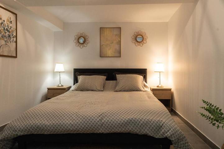 Appartement de vacances pour 5 personnes, avec jacuzzi et jardin