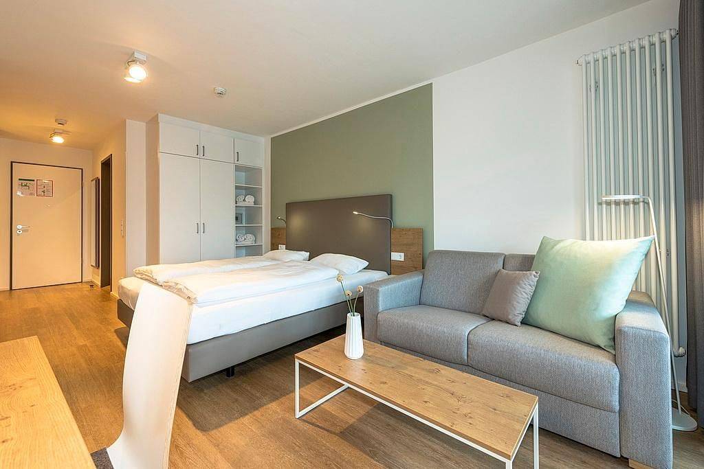 Apartamento entero, Schönes Ferienapartment in Strandnähe mit sonniger Loggia & Saunabereich im Haus in Langeoog