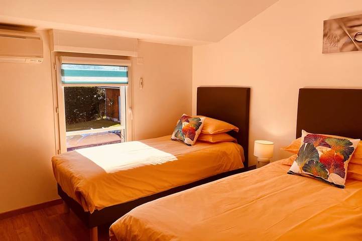 Location de vacances pour 6 personnes, avec jardin à Capdrot - 4