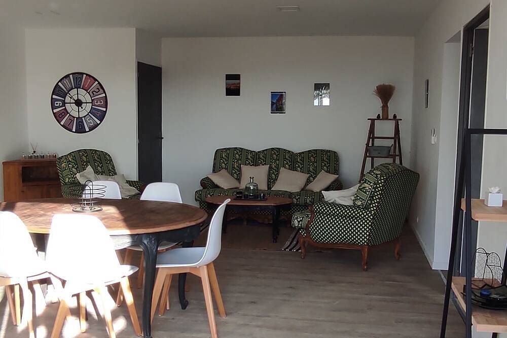 Apartamento entero, A getaway in the Luberon in Bonnieux, Parque natural regional del Luberon