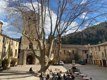 Gîte pour 4 personnes, avec balcon et vue, animaux acceptés à Saint-Guilhem-le-Désert
