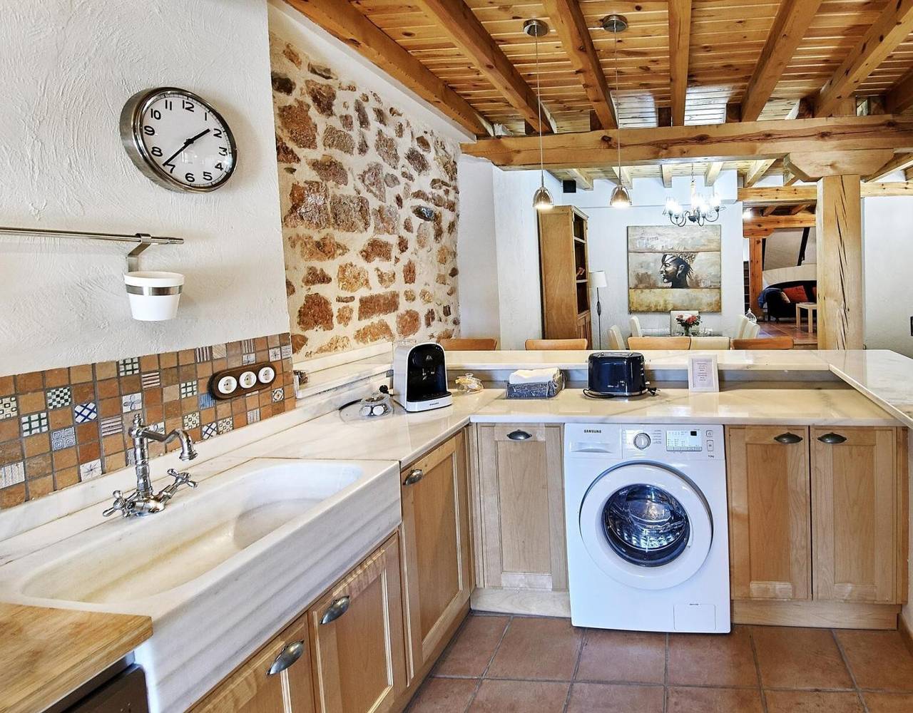 Casa de vacaciones 'Hestia' con vistas a la montaña, balcón y Wi-Fi in Ayllón, Provincia de Segovia