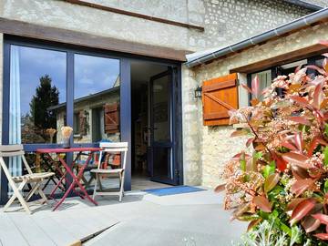 Chambre d’hôte pour 5 personnes, avec jardin dans Eure-et-Loir