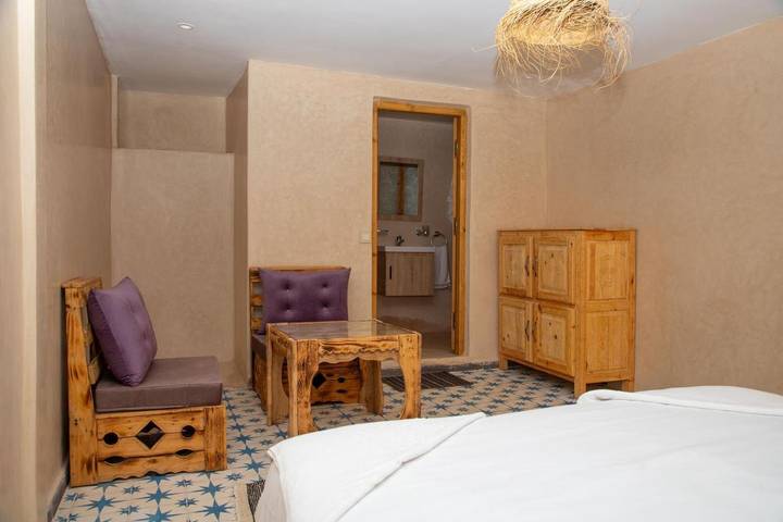 Maison d’hôte pour 2 personnes, avec piscine ainsi que jardin et jacuzzi, adapté aux familles à Taghazout (village) - 2