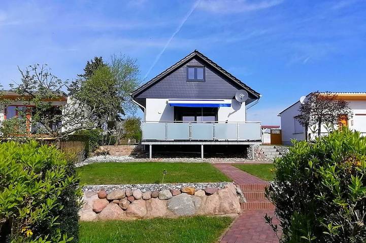 Ferienhaus für 5 Personen, mit Garten in Sauzin