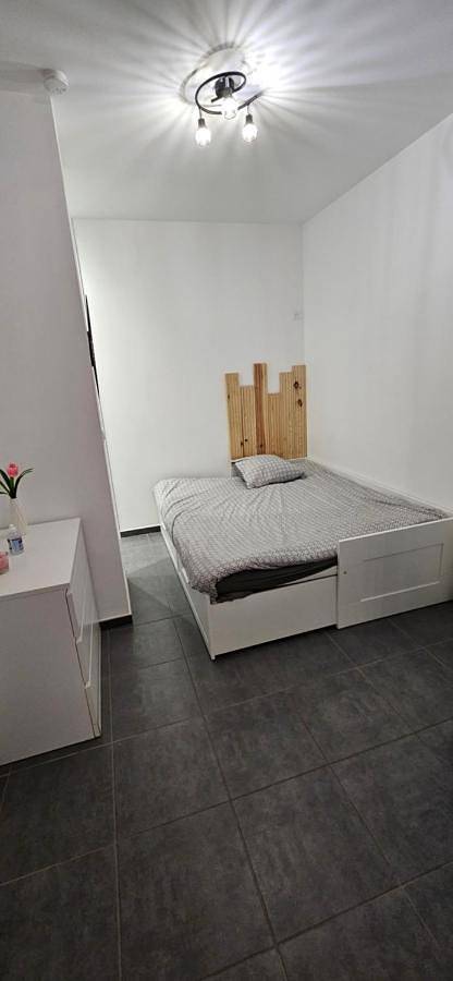 Appartement entier, One-Bedroom Apartment in Roanne, Région de Roanne