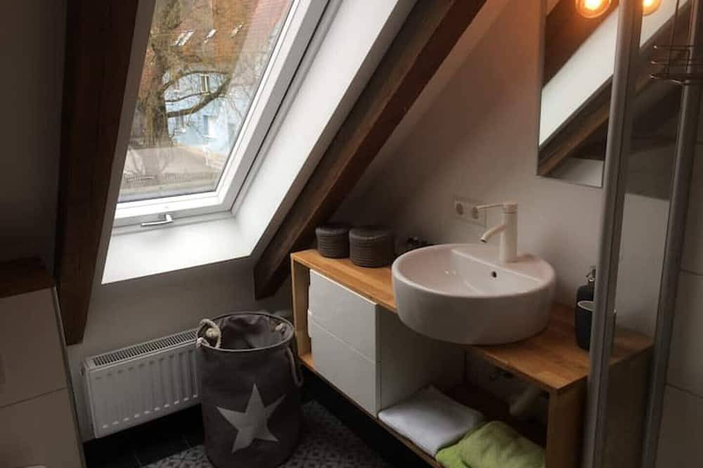 Ganze Wohnung, Loft-Wohnung mit Weitblick 85qm in Coburg in Coburg, Oberes Maintal - Coburger Land