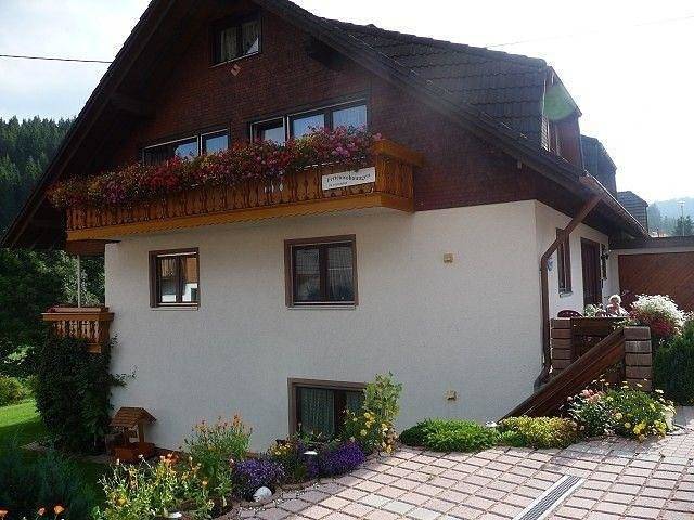 Ferienwohnung für 5 Personen, mit Balkon und Garten in Vöhrenbach