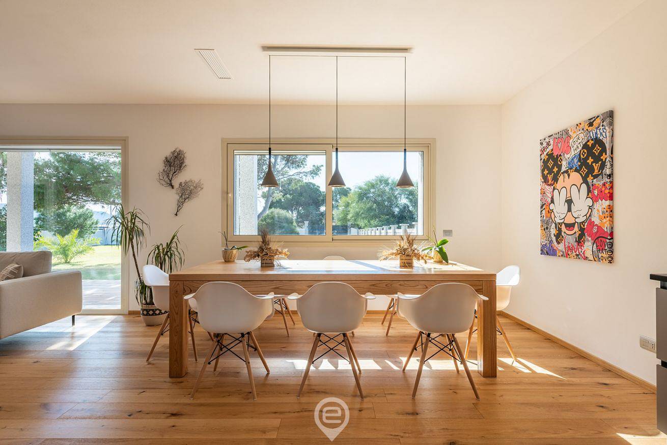 Golden Dunes Villa in Playa de Porto Pino, Porto Pino