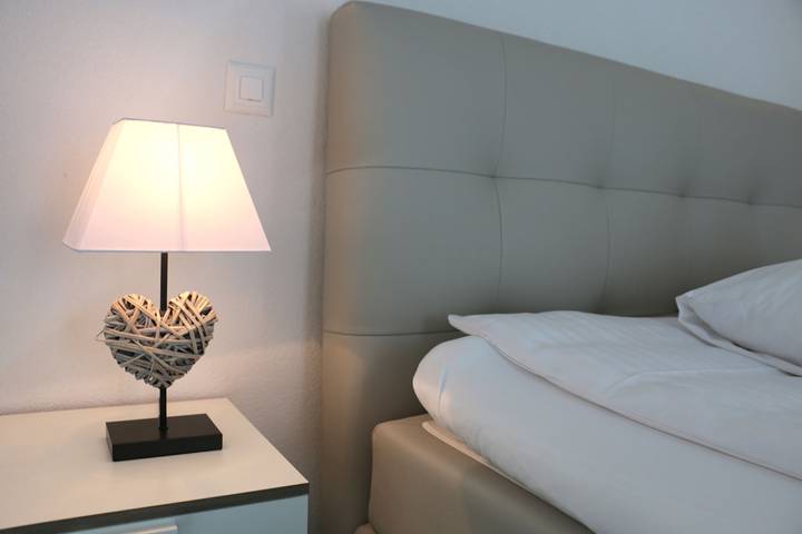 Hôtel pour 4 personnes, avec balcon, animaux acceptés à Neuchâtel - 2