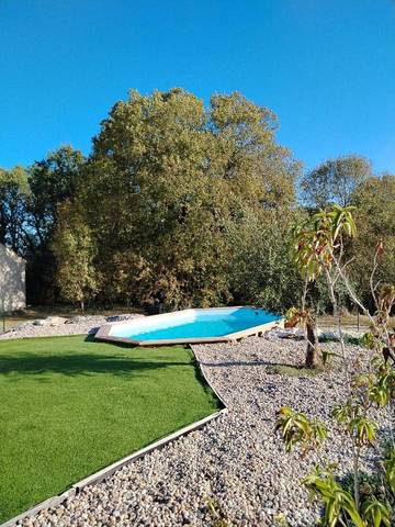 Gîte pour 4 personnes, avec piscine dans Saint-Paul-Flaugnac