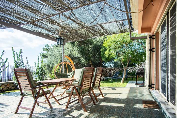 Villa für 10 Personen, mit Ausblick und Garten sowie Meerblick in Kefalonia - 4