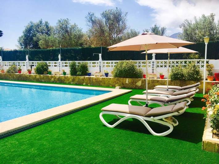 Villa pour 10 personnes, avec Terrasse et Jardin ainsi que Piscine et Vue à Benidorm