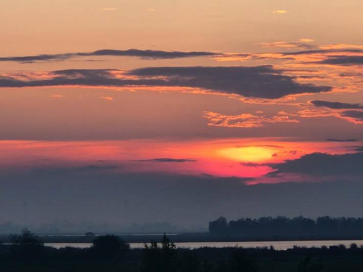 Location de vacances pour 2 personnes, avec vue sur le lac et jardin ainsi que vue et terrasse dans Wormer - 2