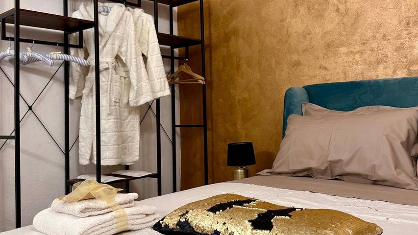 Location de vacances pour 2 personnes, avec terrasse et jardin à Imola - 4