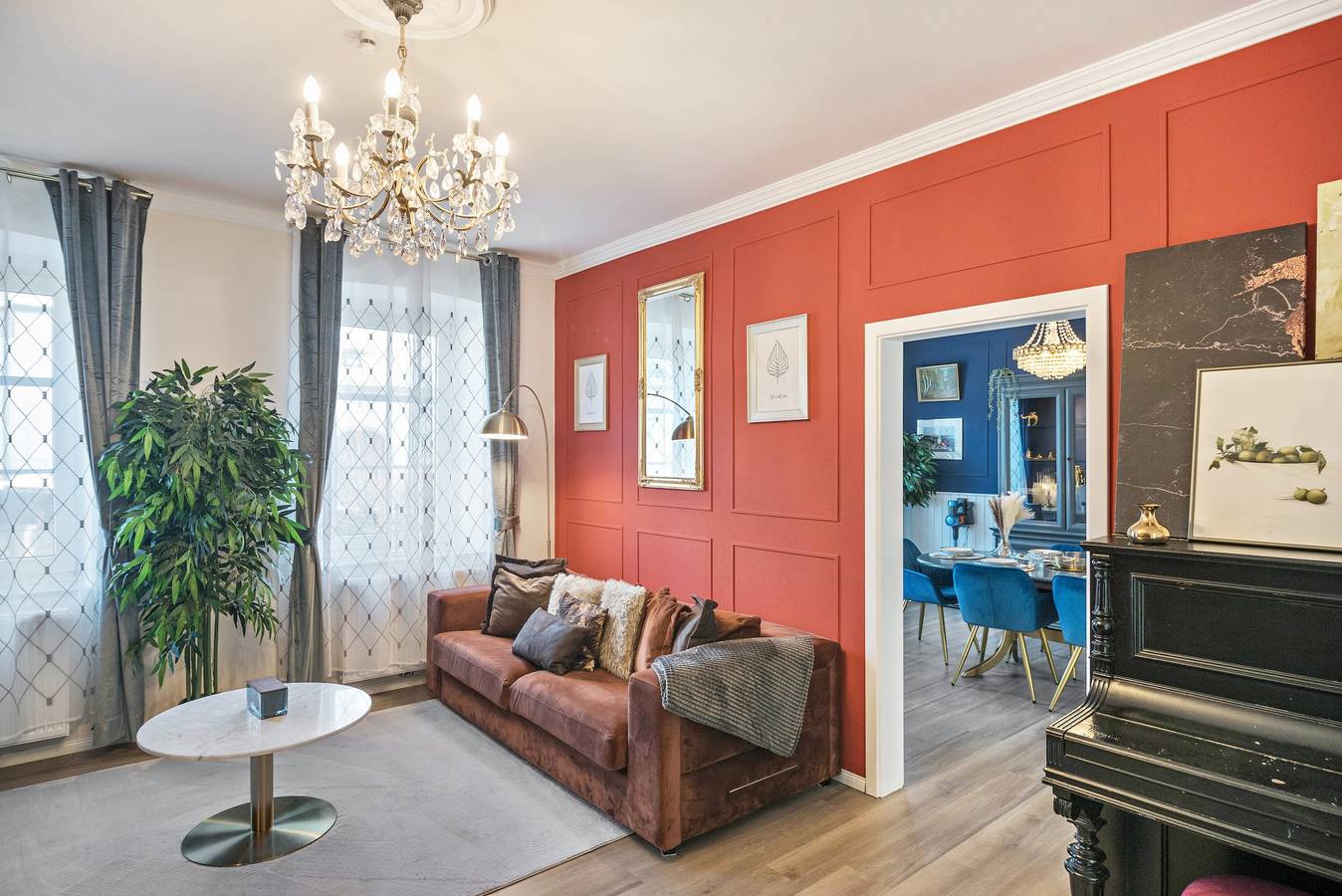 Entire apartment, Vacation apartment 'Deluxe Apartement Lot54' with private terrace, Wifi and streaming services in Neidenbach, Eifelkreis Bitburg-Prüm