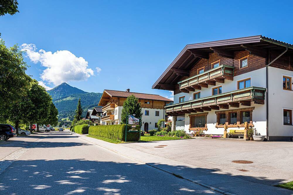 Ganze Wohnung, Lucky - Wohnen im Gästehaus Warter in Altenmarkt in Altenmarkt im Pongau, Ski Amadé