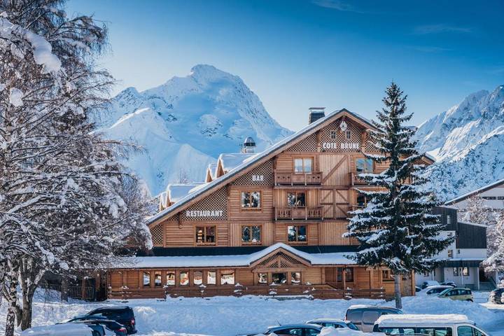 Hôtel pour 2 personnes, avec jardin et piscine ainsi que sauna et vue