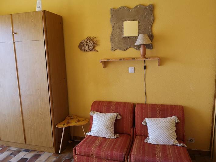Ganze Ferienwohnung, Ebene 20qm Wohnung am Erdgeschoss, neben Strand in einer kleinen Residenz in Biscarrosse Plage, Biscarrosse