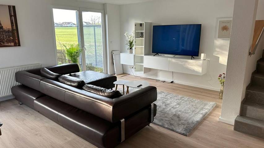 Ferienwohnung für 9 Personen, mit Ausblick und Garten in Schwäbisch Gmünd