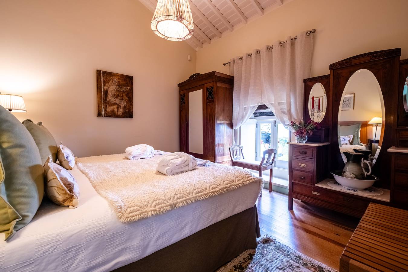 Casa de campo en alquiler con piscina y vistas al mar y la montaña in Isla de San Miguel, São Pedro de Nordestinho