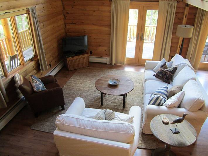 Vacation rental for 10 people, with yard in New Hampshire