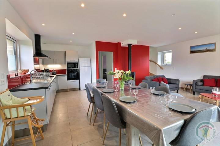 Gîte pour 10 personnes, avec jardin à Dol-de-Bretagne - 3
