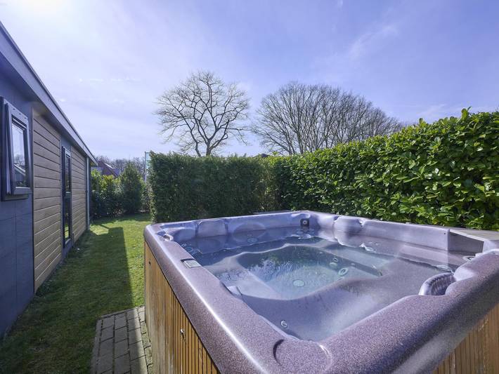 Location de vacances pour 4 personnes, avec jardin et jacuzzi, animaux acceptés dans Kaatsheuvel - 2