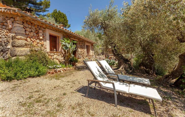 Charmante Terrasse Apt 2km von Fornalutx in Fornalutx, Mallorca Westen