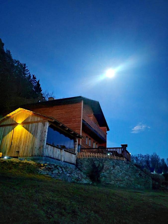Lodge für 5 Personen, mit Garten und Whirlpool in Tschechien - 4
