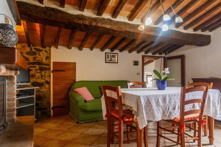 Holiday Home 'Querciagrossa Da Dora' with Private Pool, Private Terrace and Wi-Fi in Roccastrada, Grosseto Provinsen