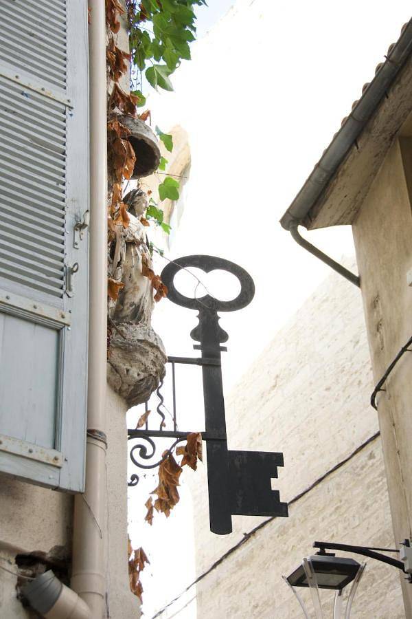 Appartement entier, Le Romantique - Place St Didier - Cœur de ville in Avignon, Vaucluse